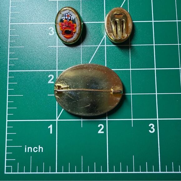 Vintage Italian Floral Micro Mosaic Earrings & Brooch Set on Card - Picture 11 of 11